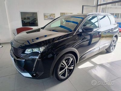 Usata Peugeot 5008 GT 131 CV (96 kW) 2021 Nero SUV