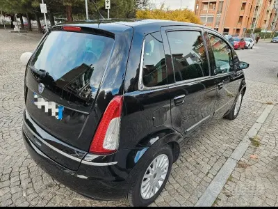 Usata Lancia Musa 77 CV (56 kW) 2009 Nero Monovolume