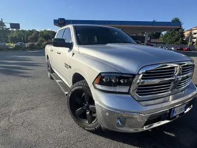 Usata Dodge Ram 401 CV (294 kW) 2016