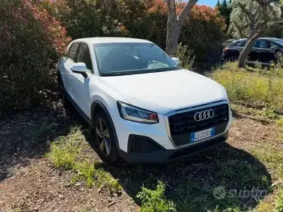 Usata Audi Q2 Business 116 CV (85 kW) 2022 Bianco SUV