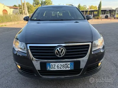 Usata VW Passat Highline 140 CV (102 kW) 2009 Station wagon