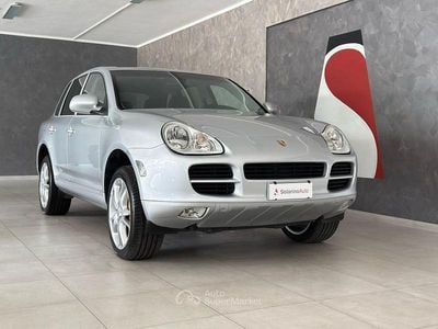 Usata Porsche Cayenne 250 CV (183 kW) 2005 Argento SUV