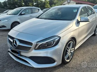 Usata Mercedes A200 Premium 136 CV (100 kW) 2016 Grigio Utilitaria
