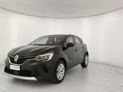 Gebraucht Renault Captur Equilibre 101 PS (74 kW) 2024 Schwarz SUV