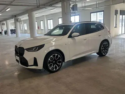 Nuova BMW X3 Efficient Dynamics 299 CV (219 kW) 2026 Bianco SUV