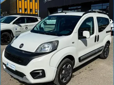 Occasion Fiat Qubo Trekking 80 ch (58 kW) 2017 Blanc Monospace