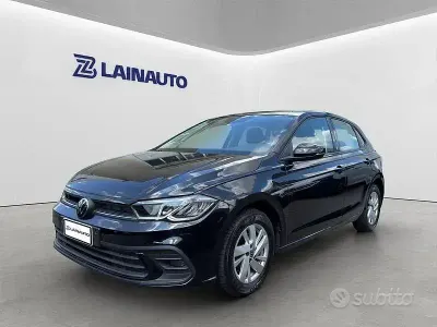 Usata VW Polo Life 95 CV (69 kW) 2022 Nero Utilitaria