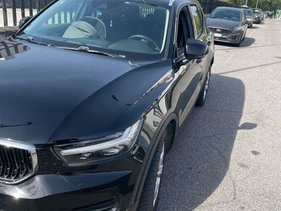 usata Volvo XC40 XC40 D3 AWD Geartronic Momentum Pro