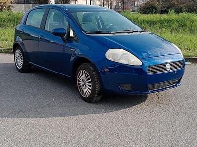 Usata Fiat Grande Punto Active 65 CV (47 kW) 2008 Blu Utilitaria