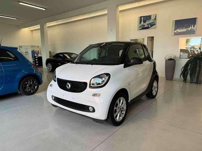 Usata Smart ForTwo Coupé Passion 71 CV (52 kW) 2016 Bianco Utilitaria