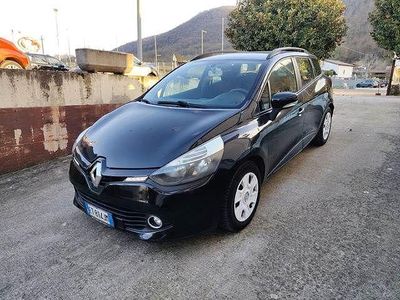Usata Renault Clio IV Business 74 CV (54 kW) 2014 Nero Station wagon