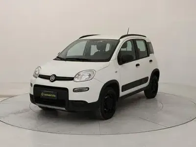 Usata Fiat Panda Wild 85 CV (62 kW) 2021 Bianco Utilitaria