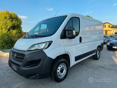 Usata Fiat Ducato 33 140 CV (102 kW) 2021 Bianco Furgone