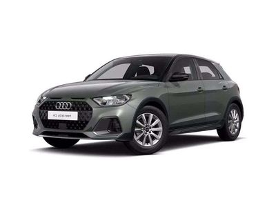 Nuova Audi A1 Ambiente 116 CV (85 kW) 2026 Grigio chronos metallizzato ne SUV