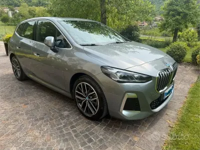 Usata BMW 220 Active Tourer M Sport 156 CV (114 kW) 2022 Grigio Monovolume