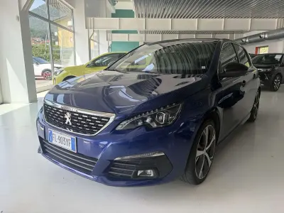 Usata Peugeot 308 GT-line 131 CV (96 kW) 2017 Blu magnetico Berlina