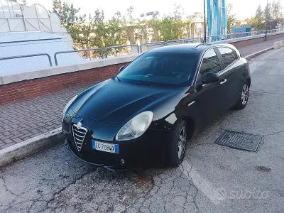 Usata Alfa Romeo Giulietta 120 CV (88 kW) 2011 Utilitaria