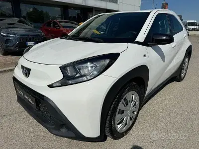 Usata Toyota Aygo X Active 72 CV (52 kW) 2022 Other SUV