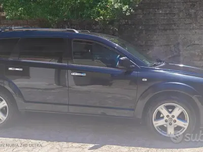 Usata Dodge Journey 140 CV (102 kW) 2010 Nero SUV