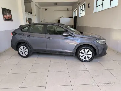 Usata VW Taigo Life 95 CV (69 kW) 2023 Grigio SUV