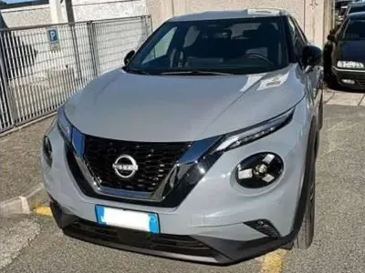 Usata Nissan Juke N-Connecta 114 CV (83 kW) 2025 Grigio SUV