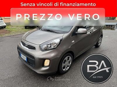 Usata Kia Picanto City 65 CV (47 kW) 2016 Beige Utilitaria