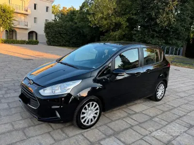 Usata Ford B-MAX 75 CV (55 kW) 2014 Nero Monovolume