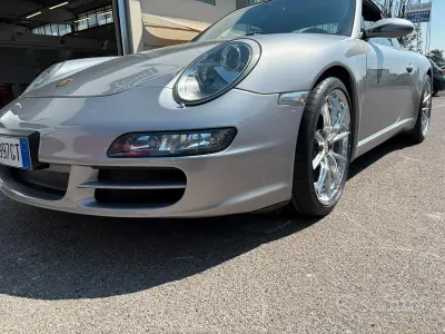 Usata Porsche 911 Carrera S 355 CV (261 kW) 2006 Grigio Coupé