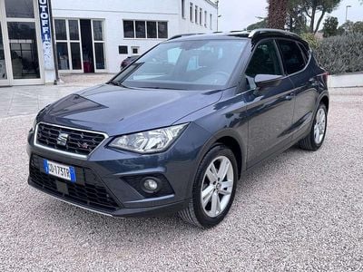 Usata Seat Arona FR 90 CV (66 kW) 2020 Grigio SUV
