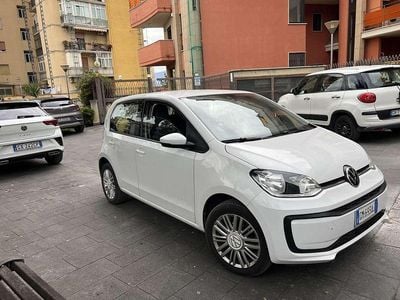 Usata VW up! Move 65 CV (47 kW) 2023 Utilitaria