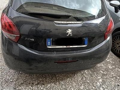 Usata Peugeot 208 2017 Utilitaria