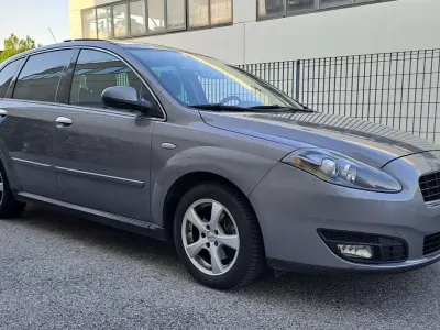 Usata Fiat Croma Dynamic 150 CV (110 kW) 2010 Grigio Station wagon
