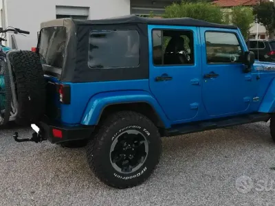 Usata Jeep Wrangler Unlimited Sahara 200 CV (147 kW) 2014 Blu SUV