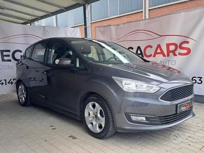 Begagnad Ford C-MAX Titanium 120 HK (88 kW) 2015 Grå Minibuss