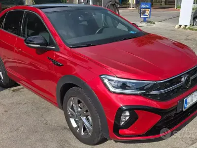 Usata VW Taigo R-line 110 CV (80 kW) 2022 Rosso SUV