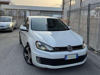 Usata VW Golf VII Highline 105 CV (77 kW) 2012 Berlina