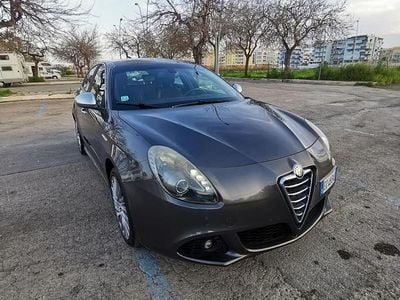 Usata Alfa Romeo Giulietta Distinctive 170 CV (125 kW) 2010 Grigio Utilitaria