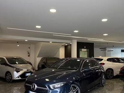 Usata Mercedes A200 Premium 150 CV (110 kW) 2019 Blu Berlina