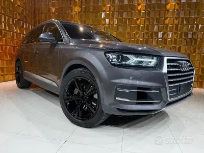 Usata Audi Q7 Sport 232 CV (170 kW) 2019 Grigio SUV