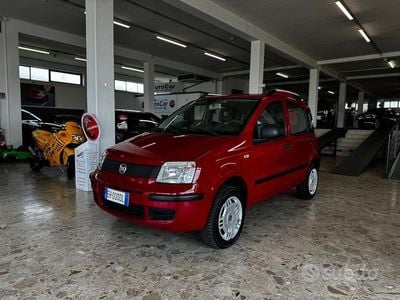 Usata Fiat Panda Dynamic 77 CV (56 kW) 2011 Rosso Utilitaria