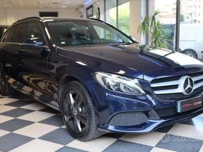 Usata Mercedes C220 170 CV (125 kW) 2015 Bluazzurro Station wagon