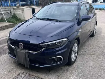 Usata Fiat Tipo Lounge 120 CV (88 kW) 2017 Station wagon