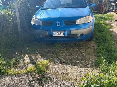Usata Renault Mégane 2001 Blu Berlina