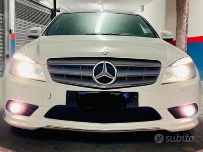 Usata Mercedes C220 AMG 2007 Bianco Berlina