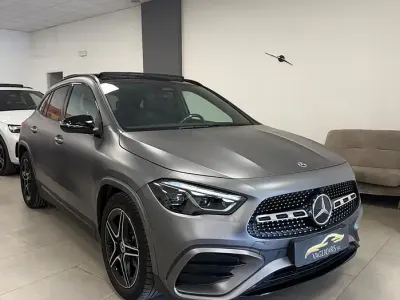 Usata Mercedes GLA200 AMG Line Premium Plus 150 CV (110 kW) 2023 Grigio SUV