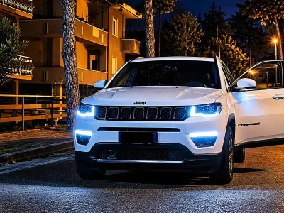 Usata Jeep Compass Limited 140 CV (102 kW) 2019 Bianco SUV