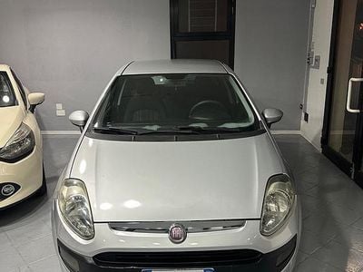 Usata Fiat Punto Evo Dynamic 69 CV (50 kW) 2012 Grigio Utilitaria