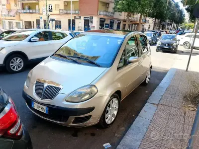 Usata Lancia Musa 69 CV (50 kW) 2005 Monovolume