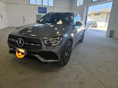 Usata Mercedes GLC300 Premium 194 CV (142 kW) 2021 Grigio SUV