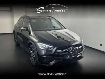 Usata Mercedes GLA250 Premium 160 CV (117 kW) 2021 Nero SUV